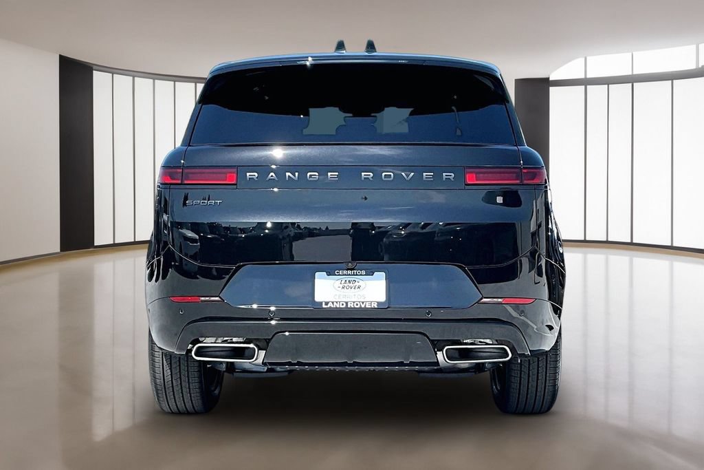 New 2026 Land Rover Range Rover Sport Dynamic SE AWD/4WD image 4