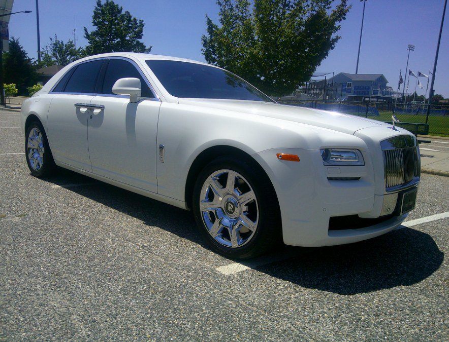Used 2013 Rolls-Royce Ghost RWD image 24