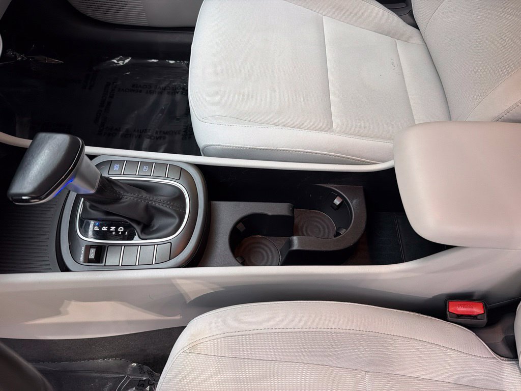 Used 2024 Hyundai Kona SEL FWD image 24
