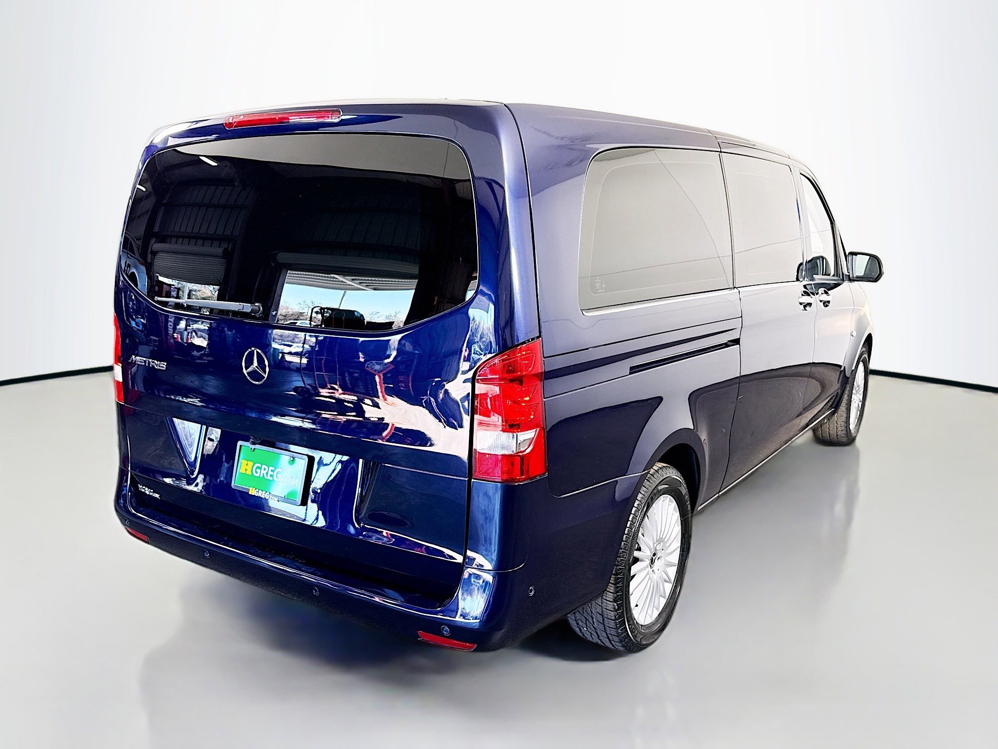 Used 2021 Mercedes-Benz Metris image 10
