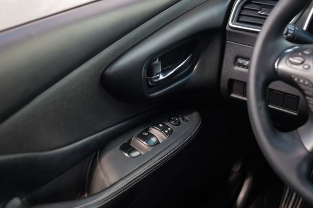 Used 2019 Nissan Murano S FWD image 30