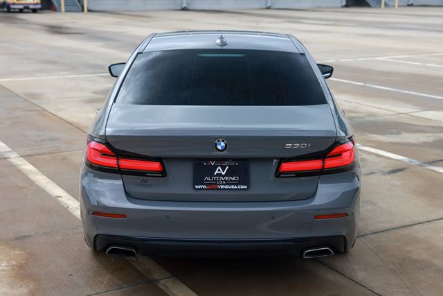 Used 2021 BMW 530i w/ Convenience Package RWD image 12