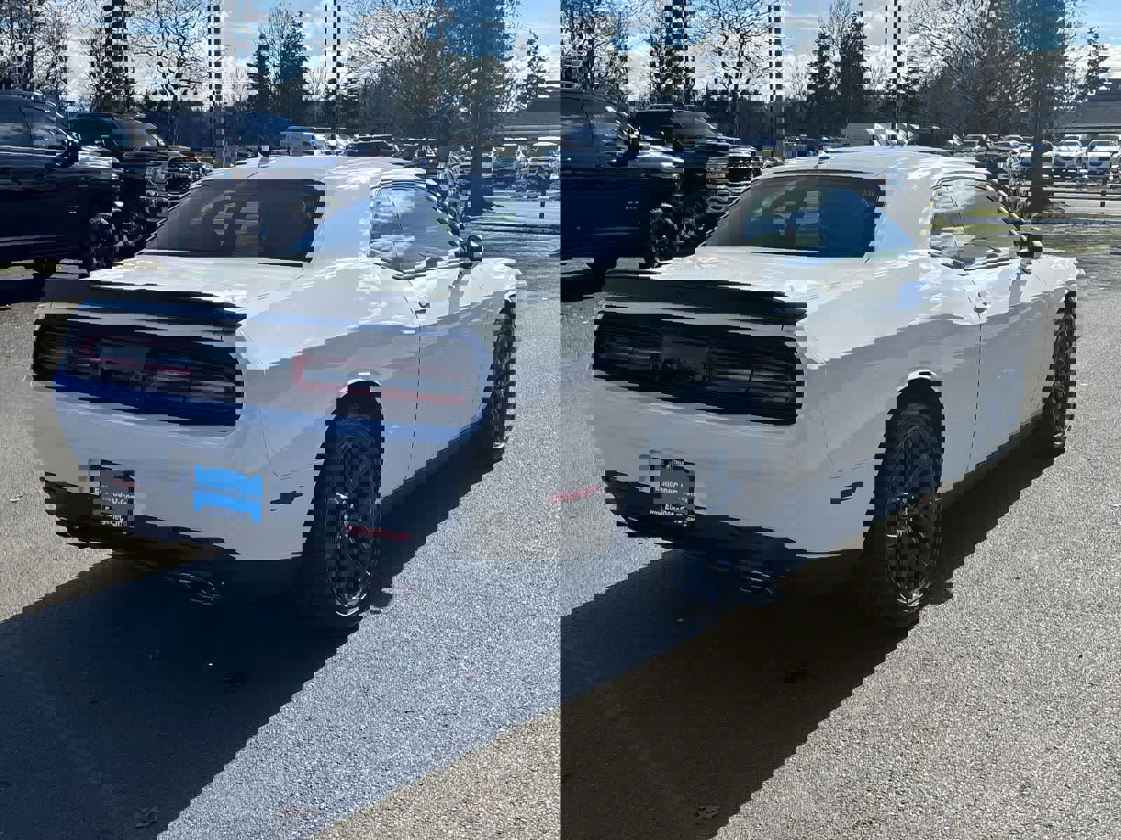 Certified 2023 Dodge Challenger SXT w/ Plus Package image 5