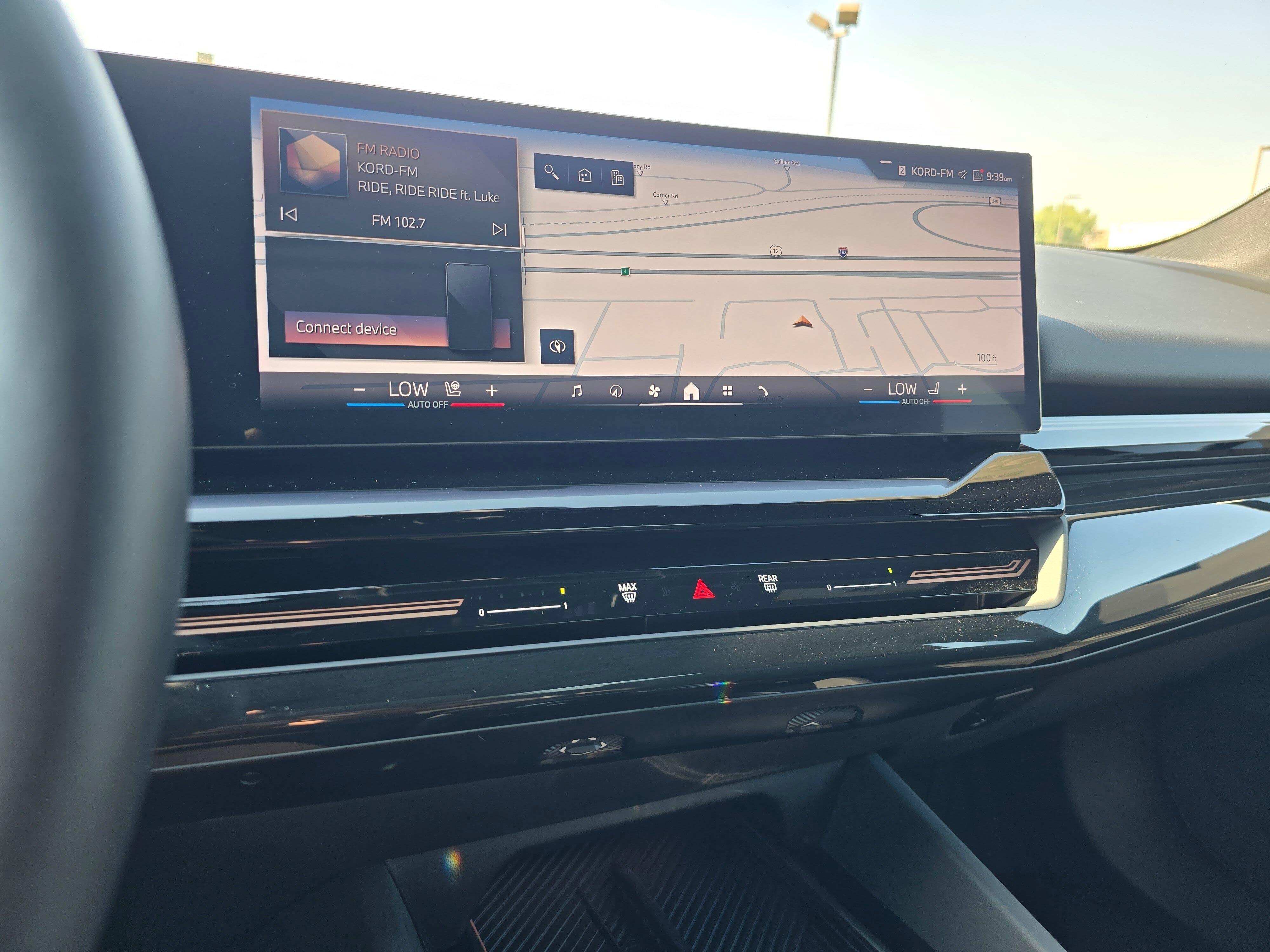 Certified 2024 BMW 530i xDrive w/ Executive Package AWD/4WD image 18