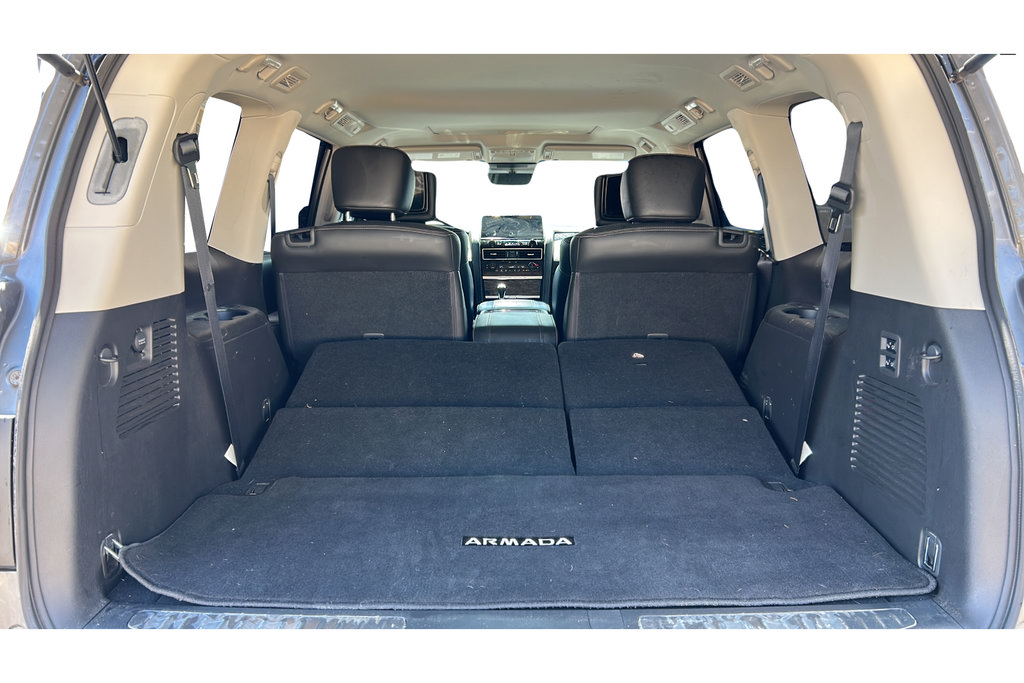 Used 2021 Nissan Armada Platinum w/ Captain's Chairs Package RWD image 10