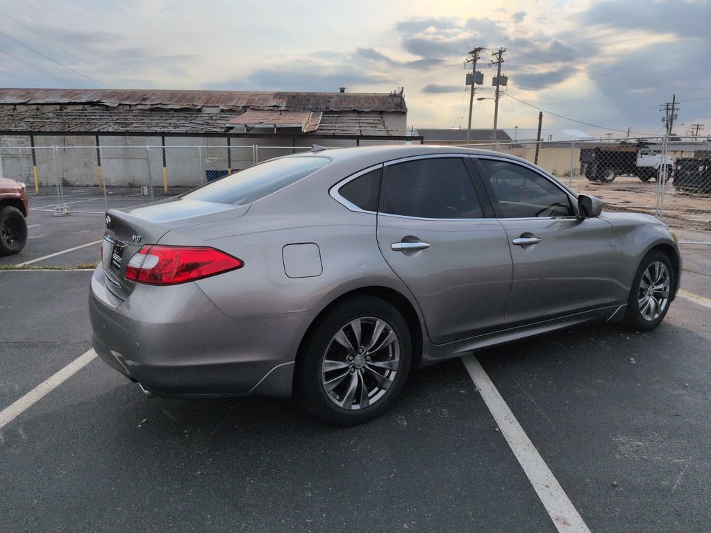 Used 2013 INFINITI M37 w/ Premium Pkg RWD image 6