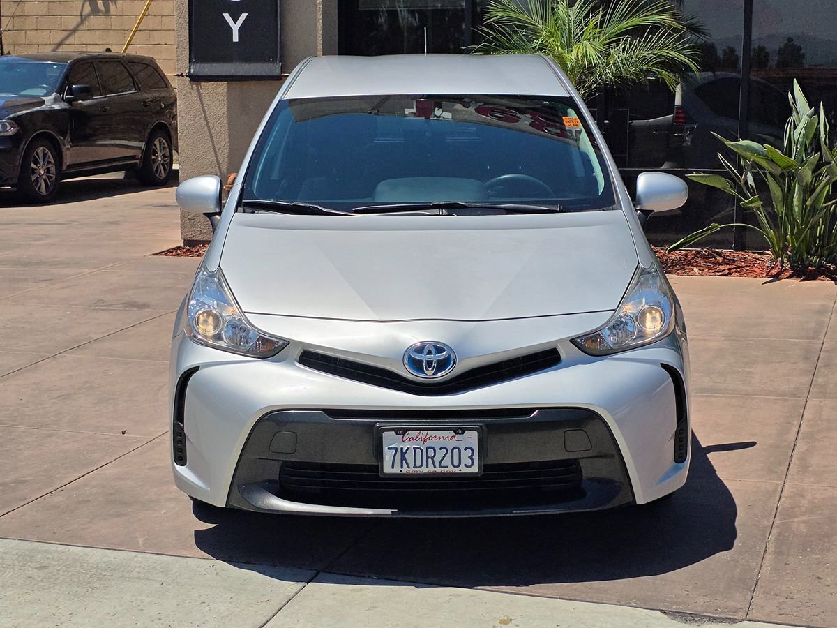 Used 2015 Toyota Prius V Two FWD image 4