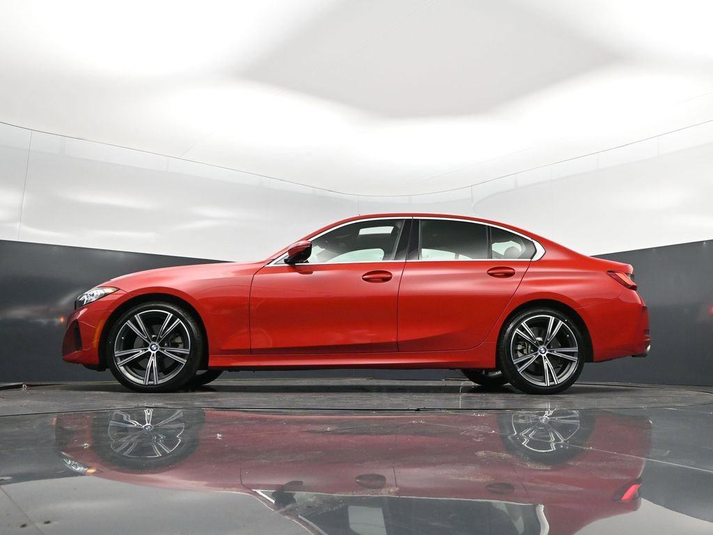 Certified 2024 BMW 330i Sedan image 39