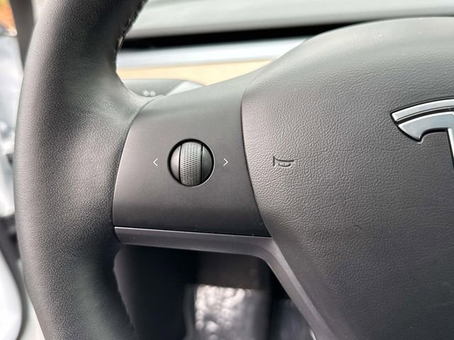 Used 2020 Tesla Model 3 Long Range image 22