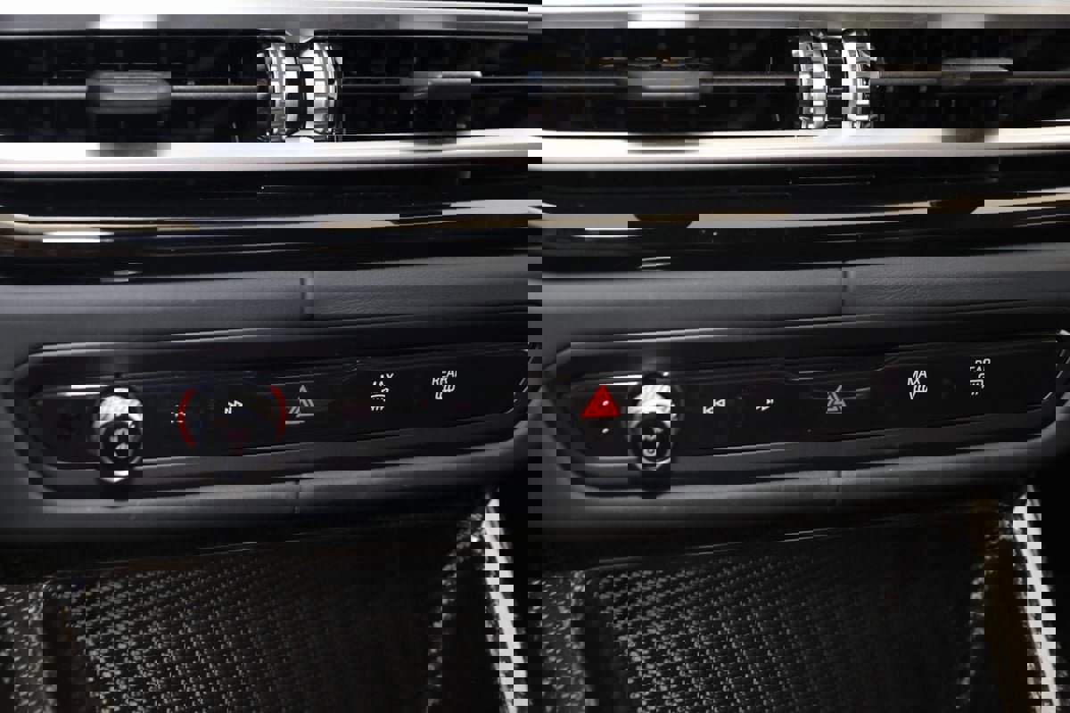 Used 2024 BMW M3 CS w/ M Driver's Package image 51