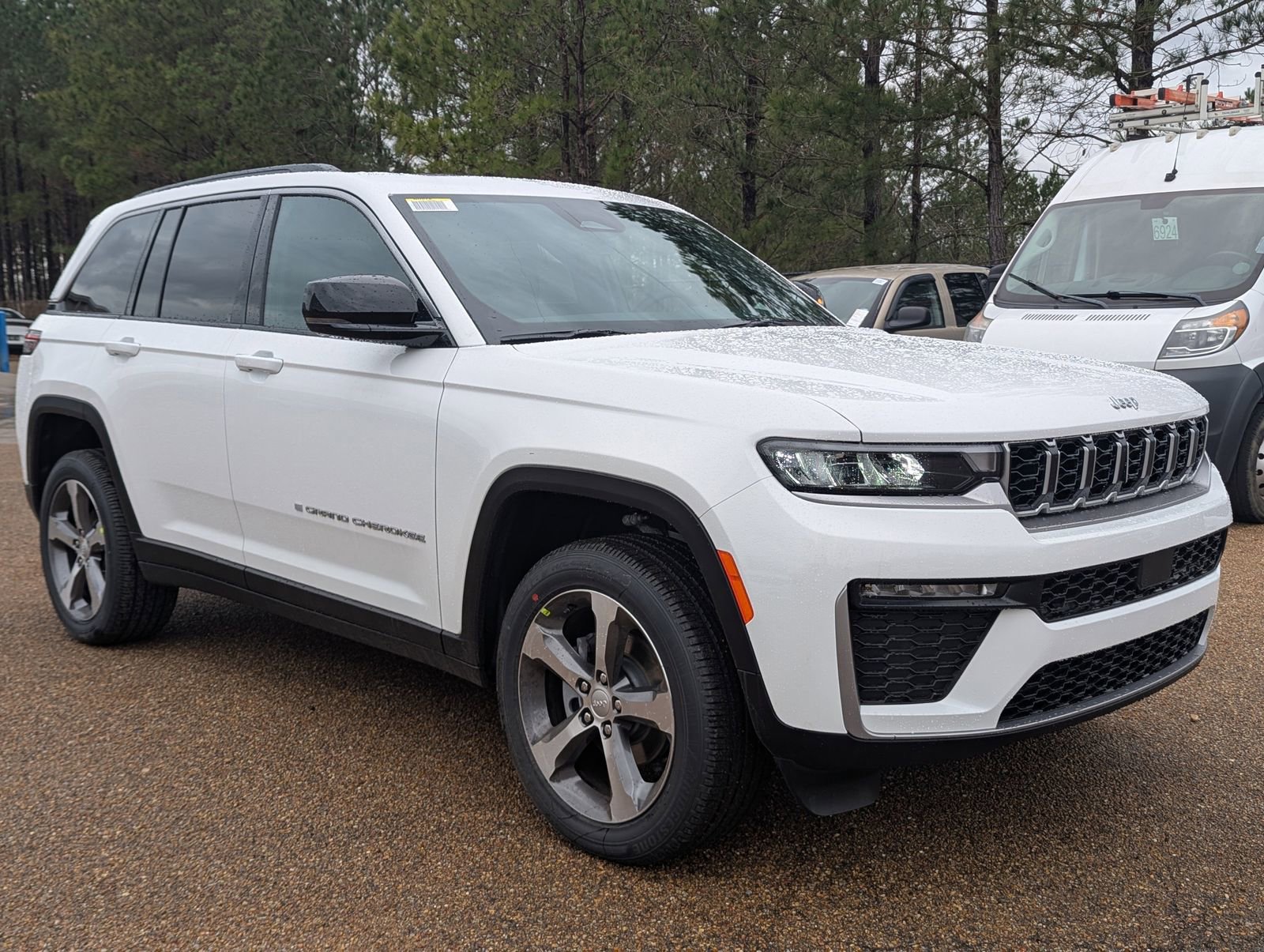 New 2026 Jeep Grand Cherokee Limited image 4