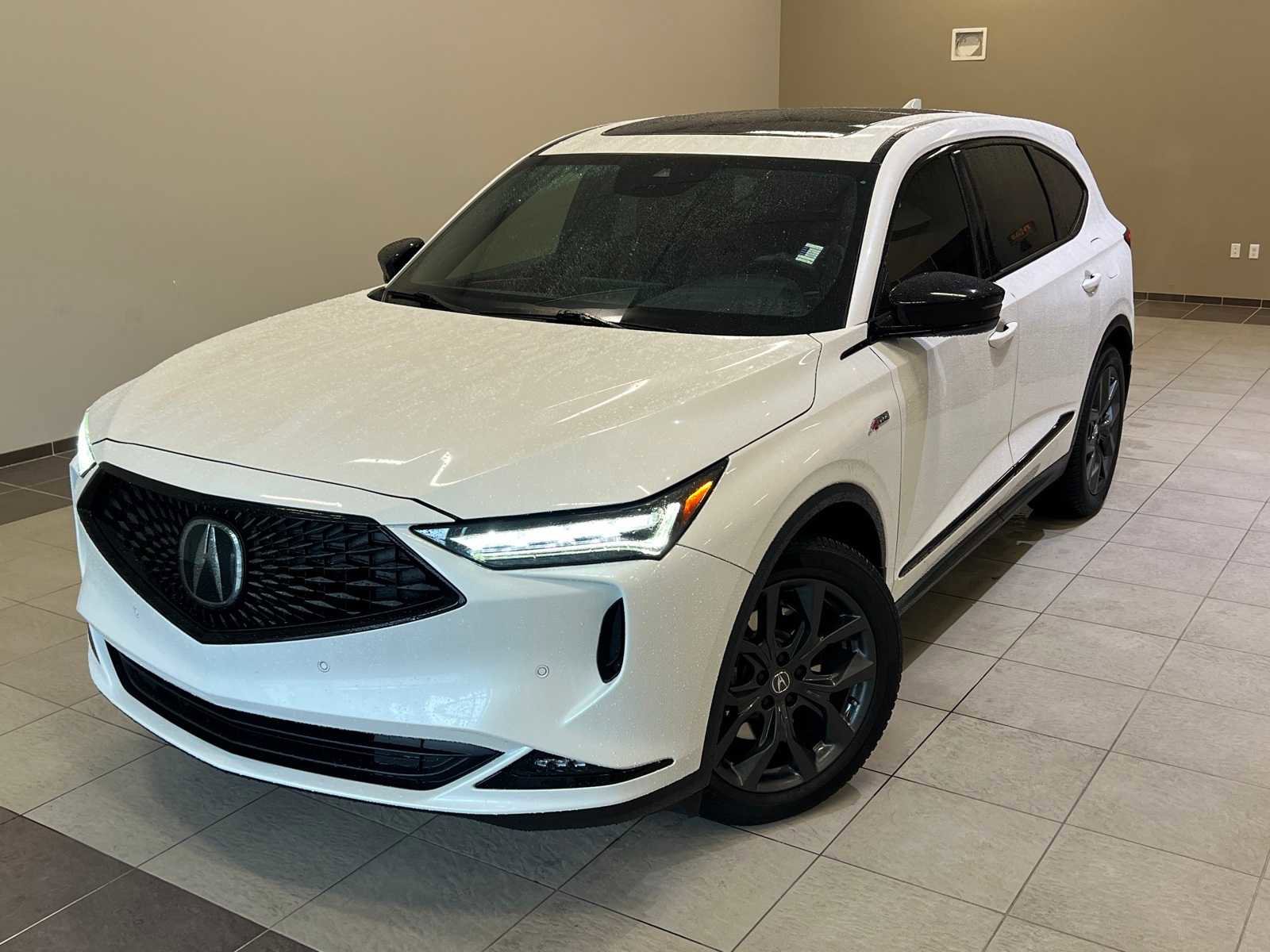 Used 2022 Acura MDX A-Spec image 1