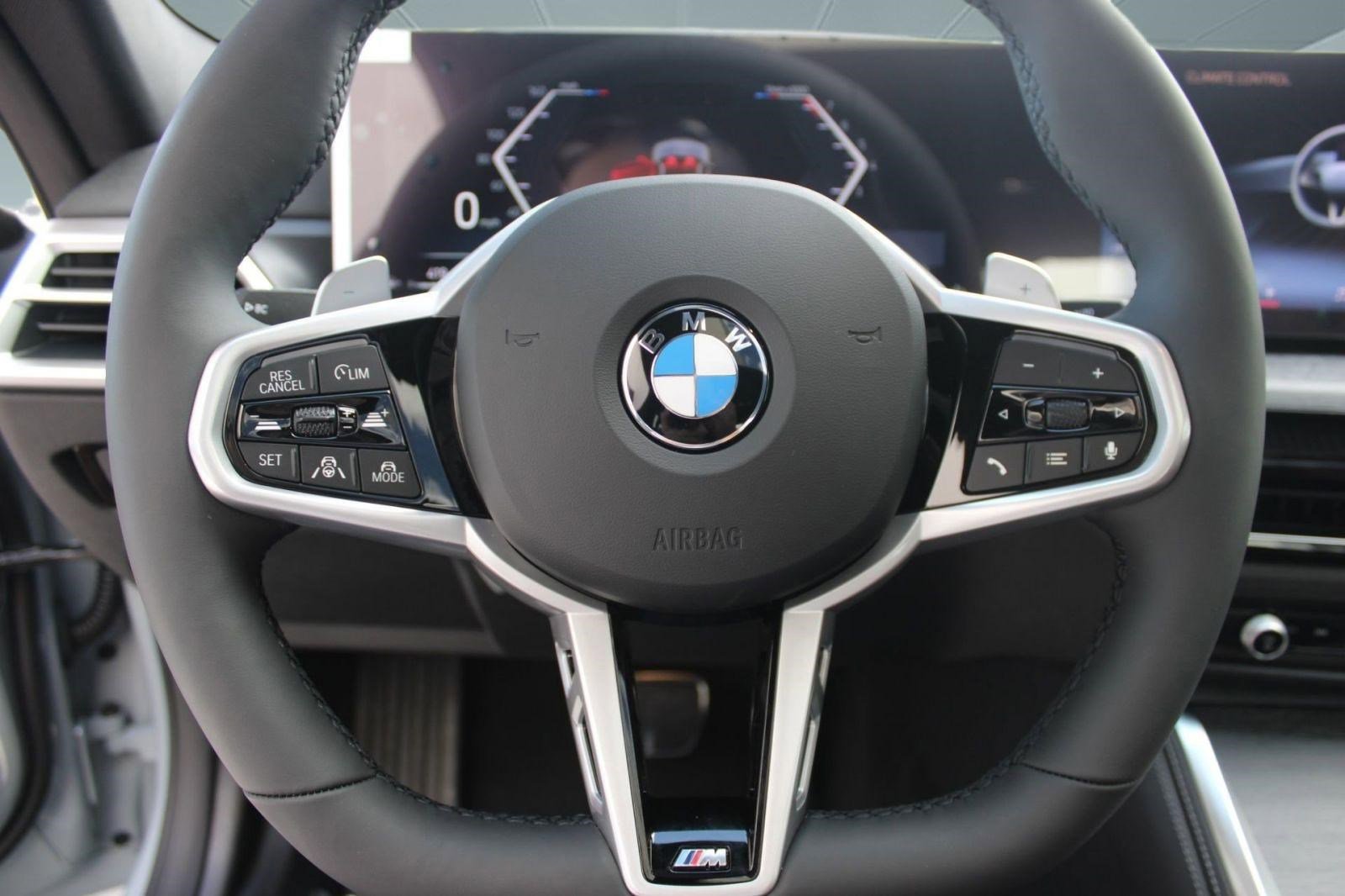 Used 2026 BMW 430i Coupe w/ M Sport Package RWD image 16