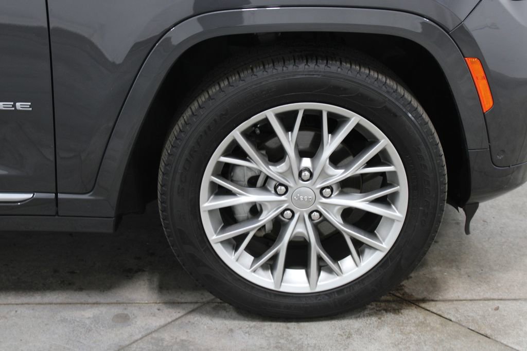 Used 2024 Jeep Grand Cherokee Summit image 62