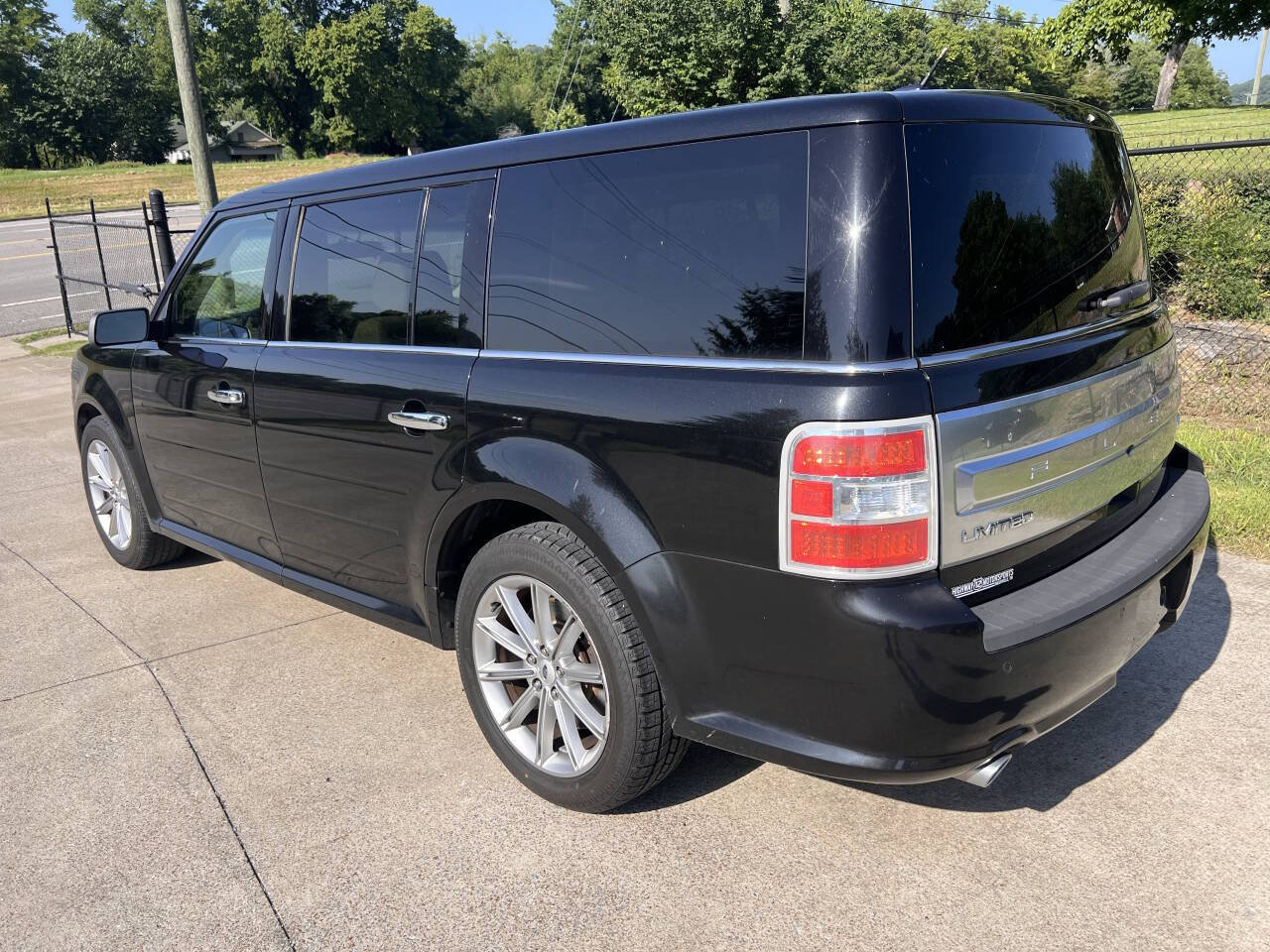 Used 2014 Ford Flex Limited FWD image 7