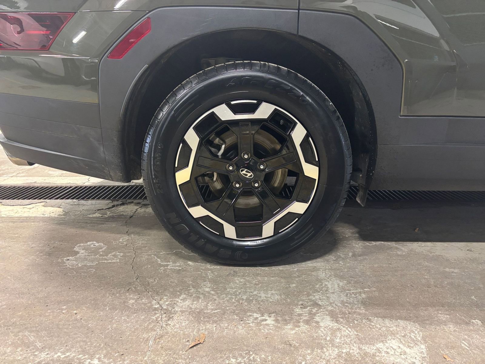 Used 2025 Hyundai Santa Fe SEL image 31