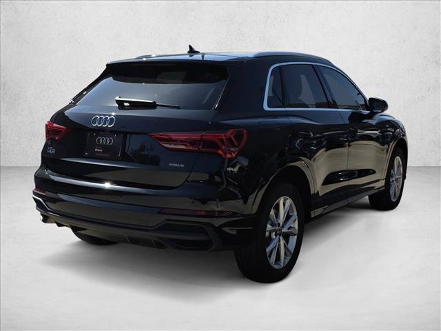 Certified 2025 Audi Q3 2.0T Premium w/ Convenience Package AWD/4WD image 5