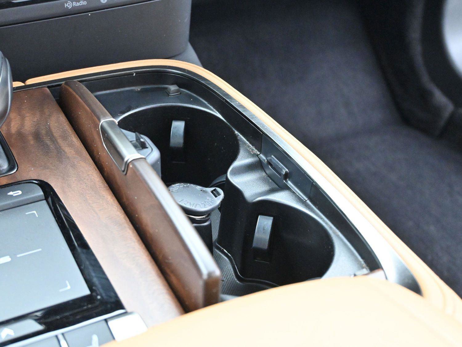 Used 2022 Lexus LS 500 w/ Accessory Package (Z1) image 19