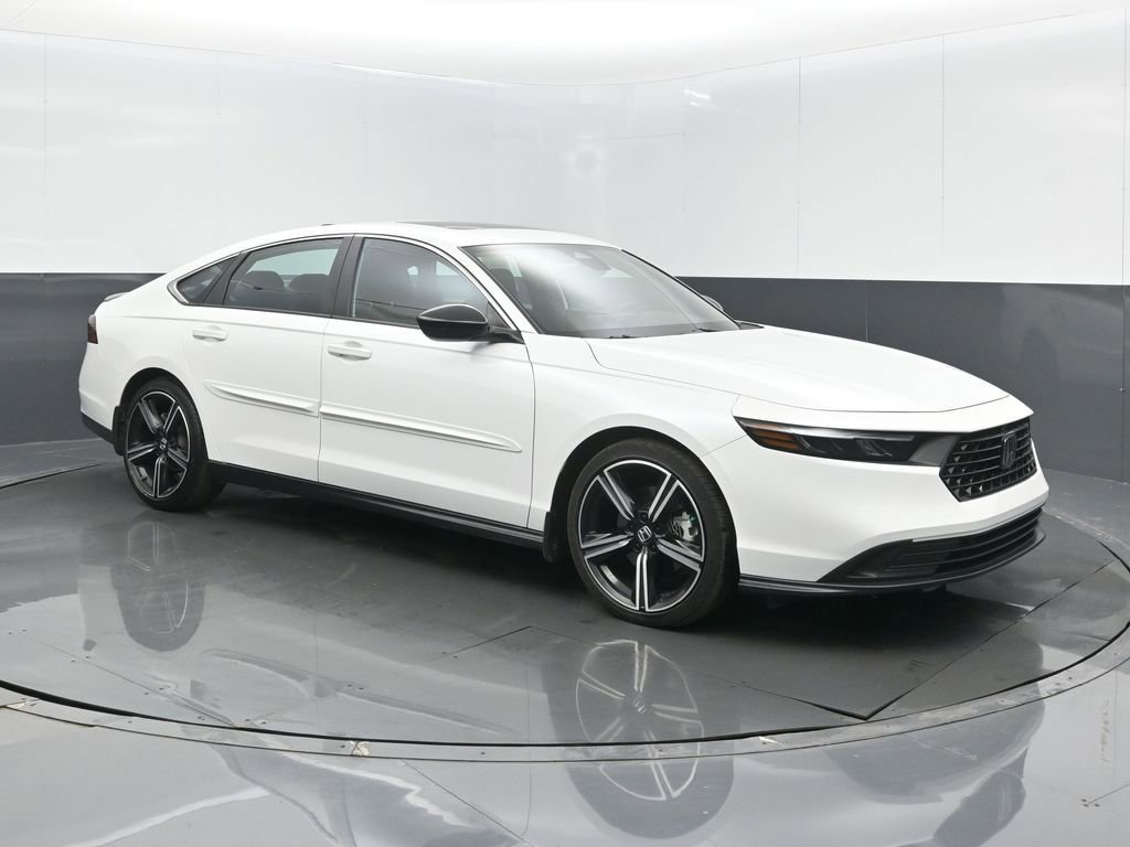 Used 2024 Honda Accord Sport image 28