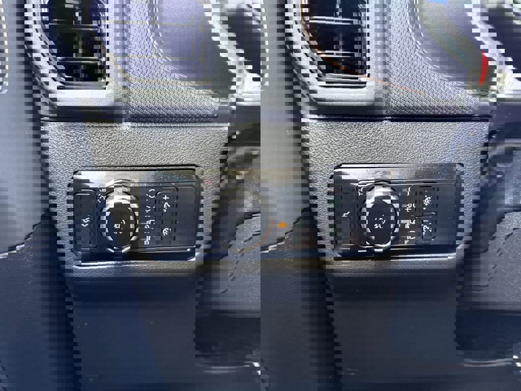 Used 2023 Ford Bronco Sport Outer Banks w/ Tech Package AWD/4WD image 31