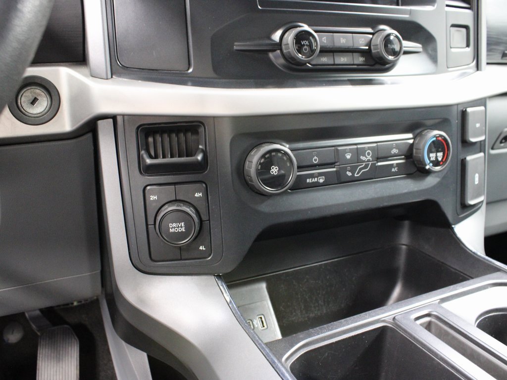 Used 2022 Ford F150 XLT image 49