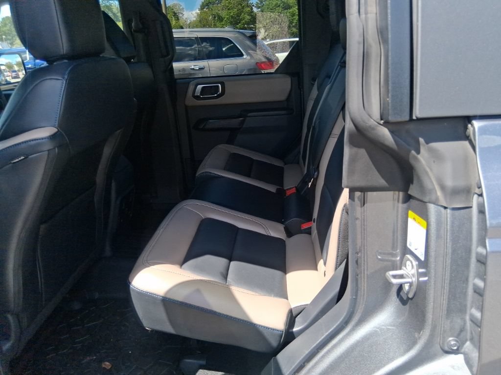 Used 2024 Ford Bronco Wildtrak AWD/4WD image 16