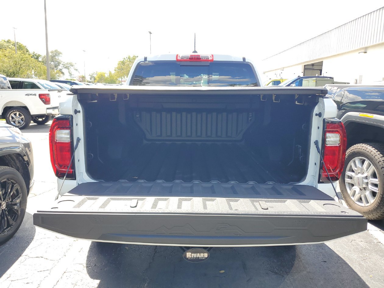 Used 2024 GMC Canyon Elevation w/ Convenience Package RWD image 8
