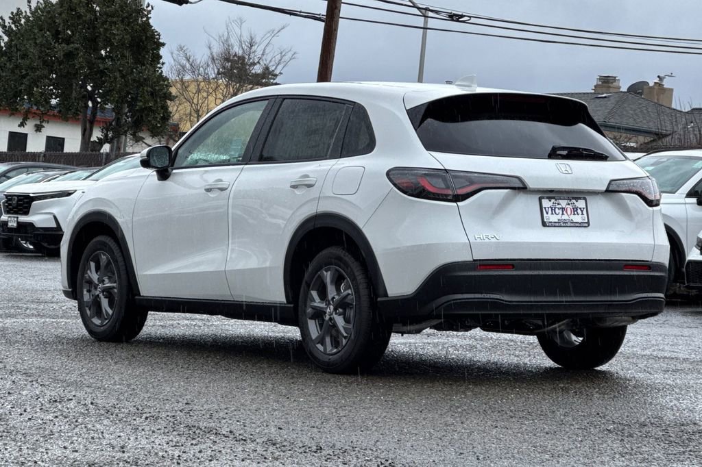 New 2026 Honda HR-V LX image 3