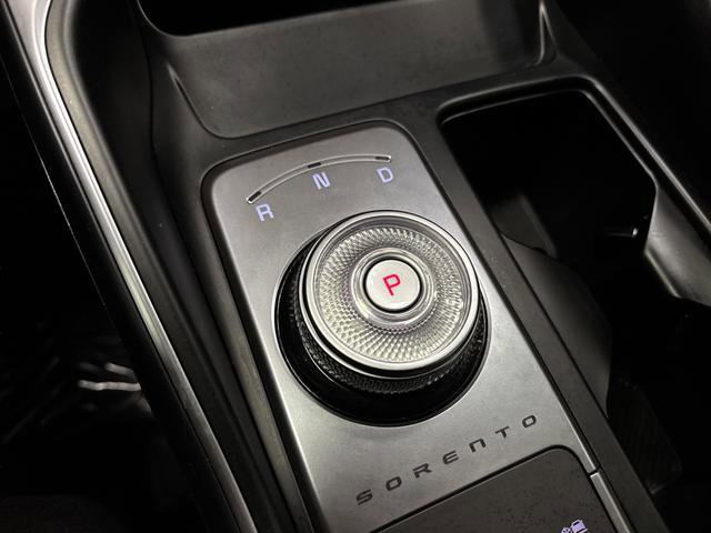 Used 2025 Kia Sorento EX image 21