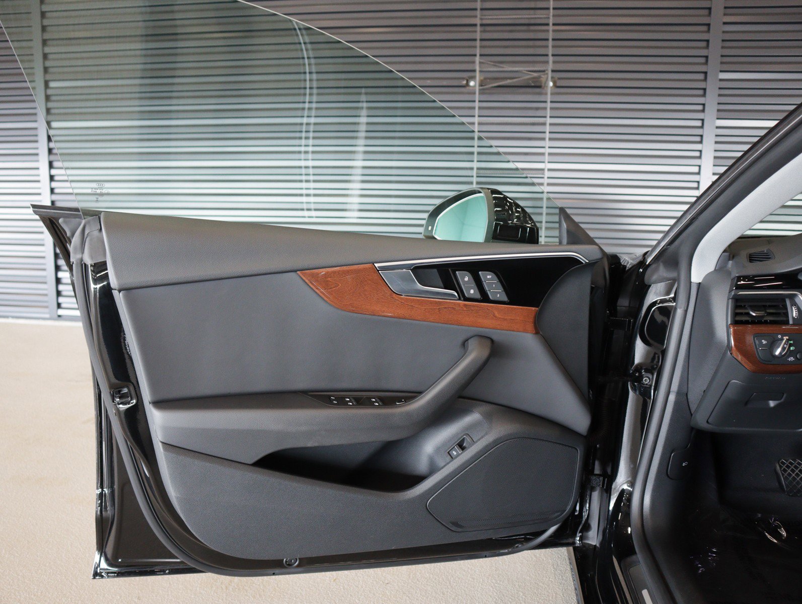 Used 2023 Audi A5 2.0T Premium w/ Convenience Package image 26