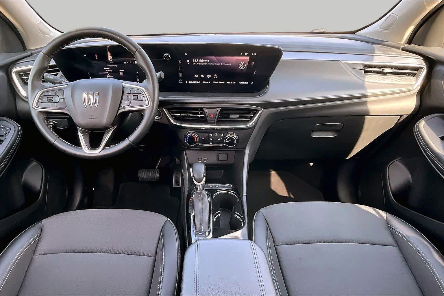 Used 2025 Buick Encore GX Preferred FWD image 13