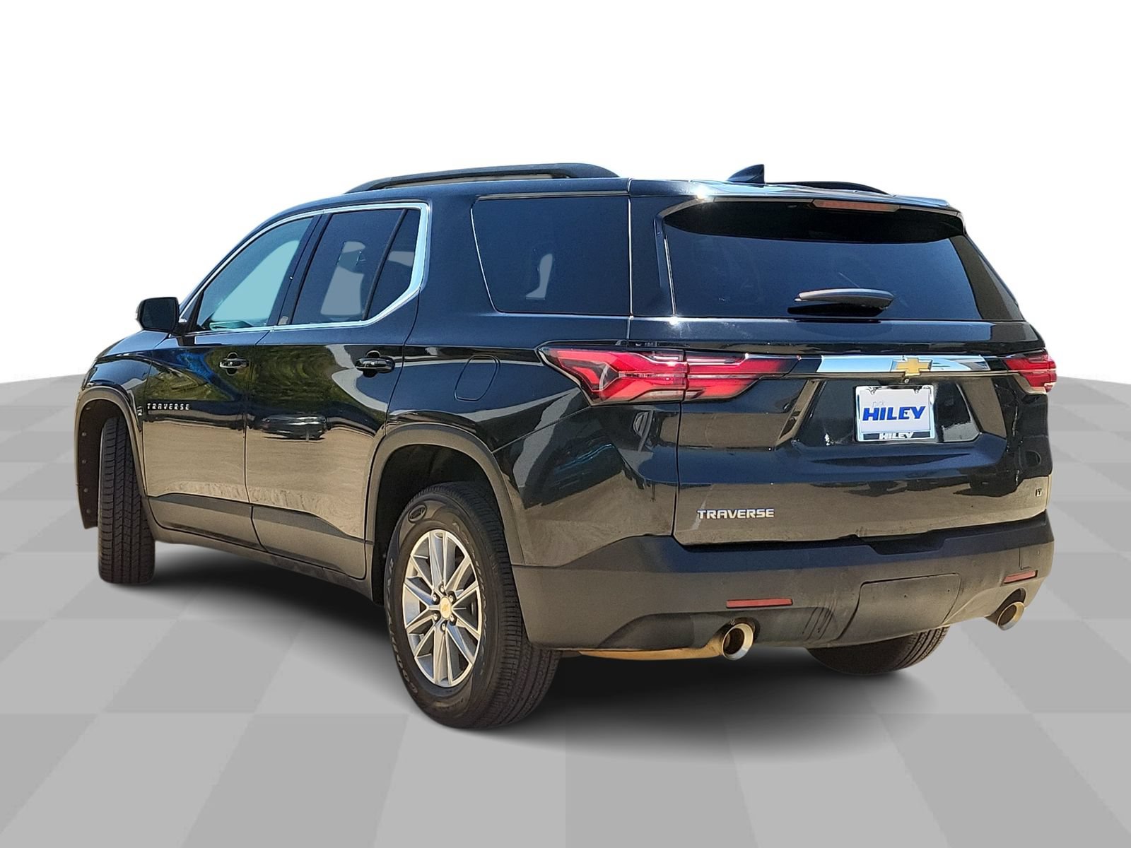 Used 2023 Chevrolet Traverse LT FWD image 6