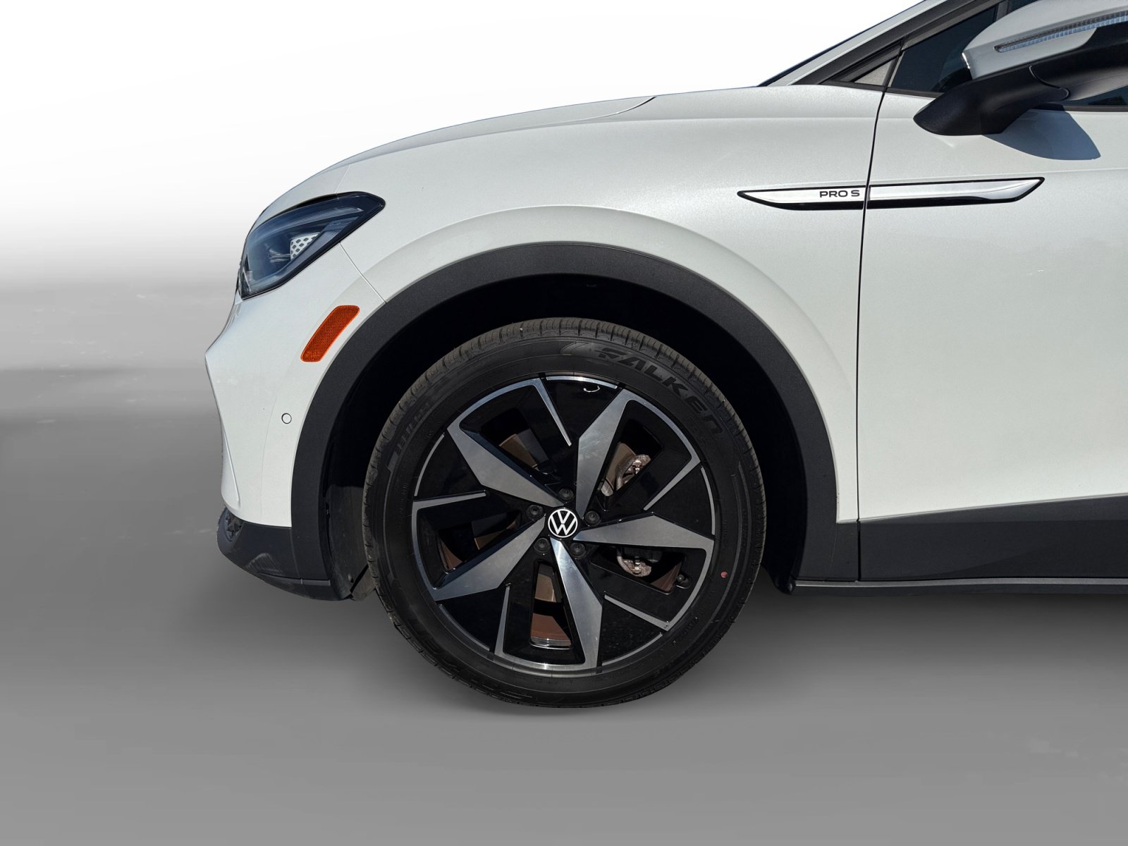 Certified 2023 Volkswagen ID.4 Pro S RWD image 9