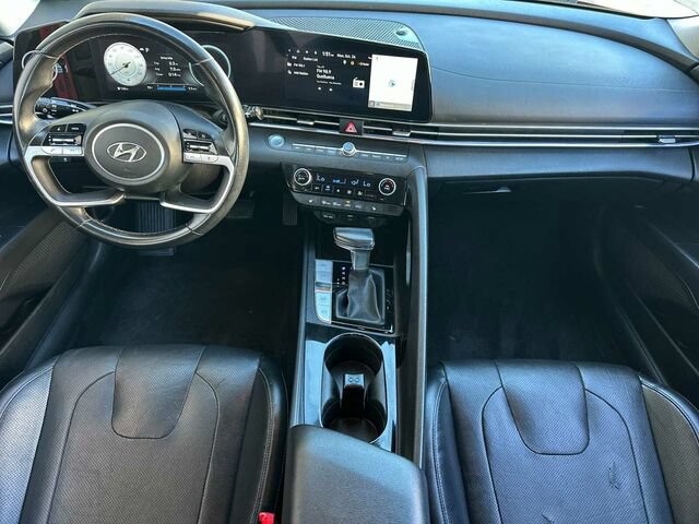 Used 2023 Hyundai Elantra Limited FWD image 15