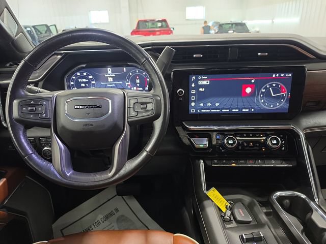 Used 2024 GMC Sierra 2500 Denali Ultimate w/ Max Trailering Package AWD/4WD image 10