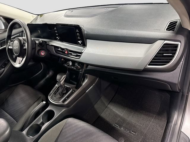 Used 2024 Kia Seltos LX image 27