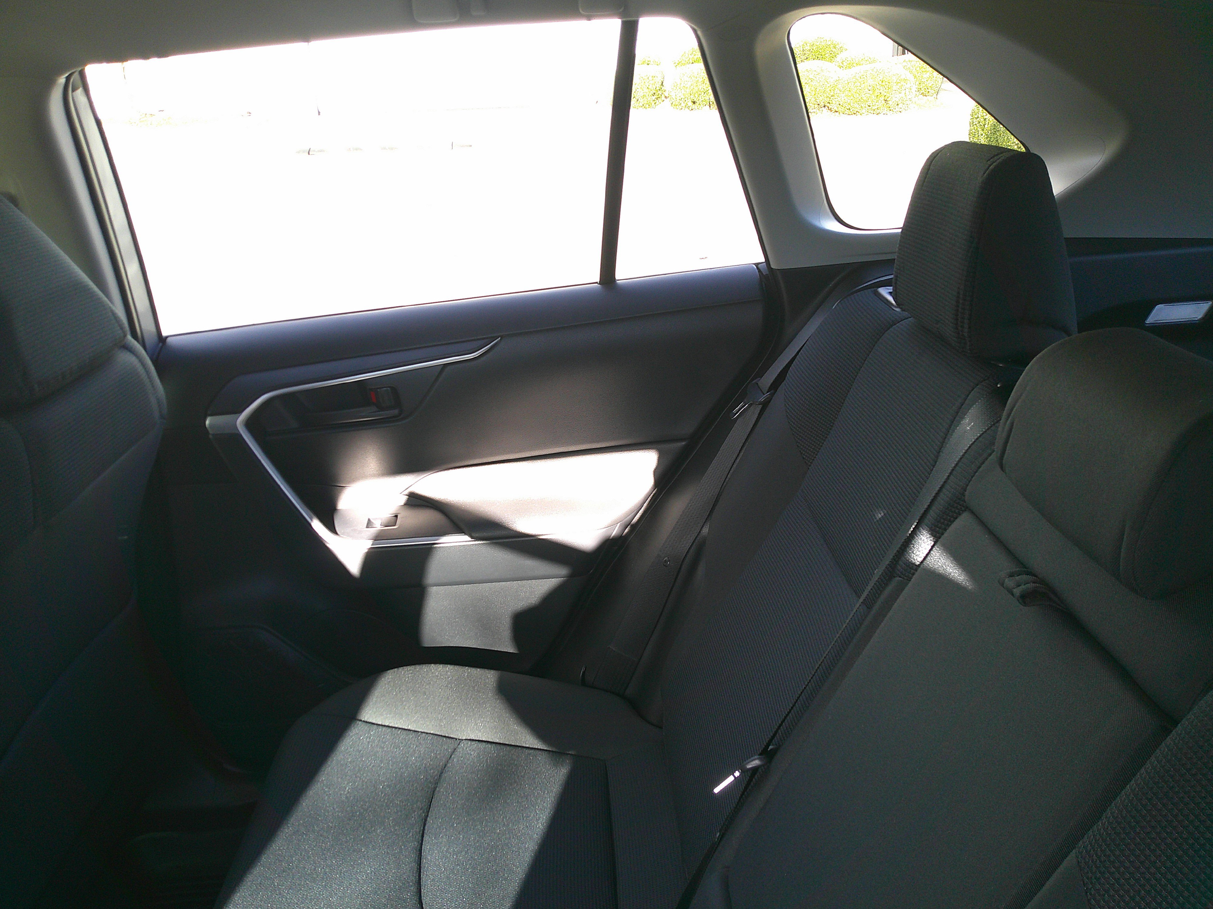 Used 2023 Toyota RAV4 LE image 40