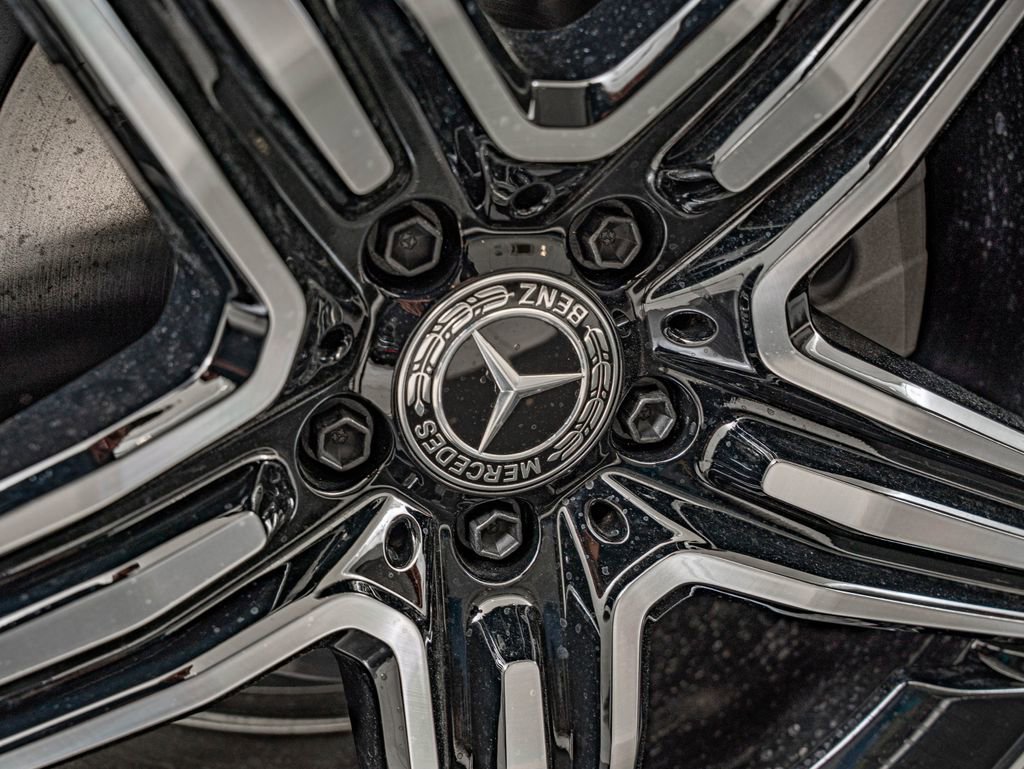 New 2026 Mercedes-Benz GLC 300 4MATIC image 8