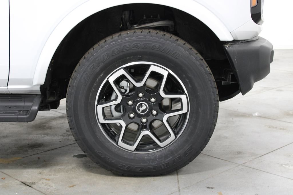 New 2025 Ford Bronco Outer Banks image 11