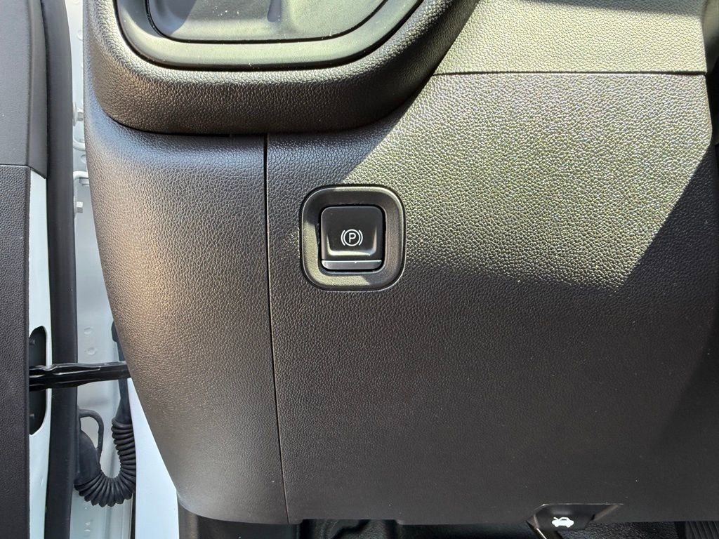 Used 2024 Chevrolet Silverado 1500 W/T image 8