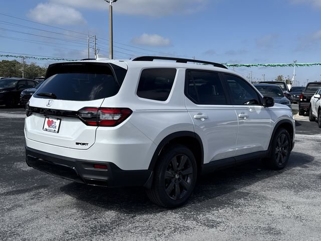 New 2026 Honda Pilot Sport image 7