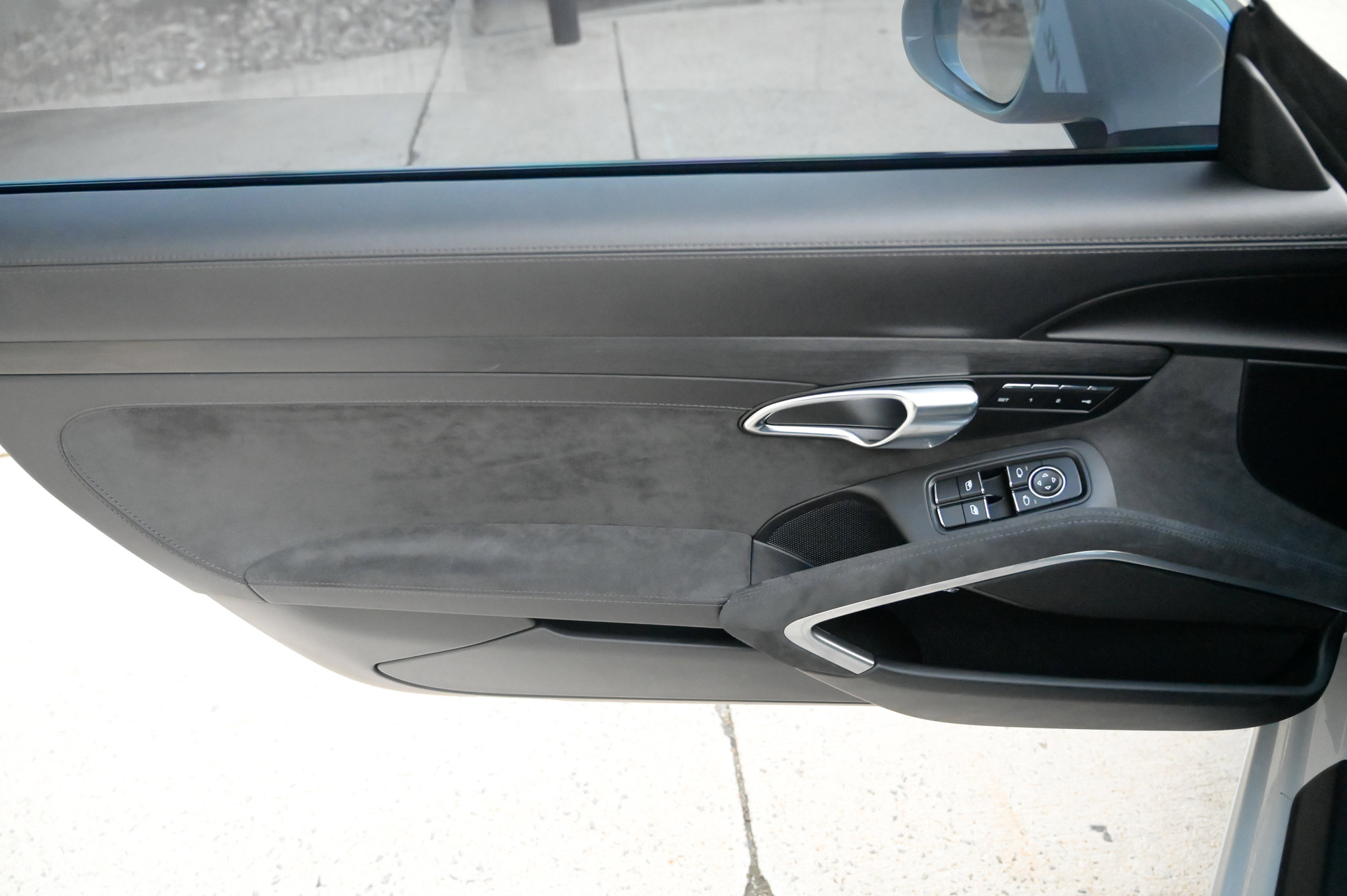 Used 2019 Porsche 911 Carrera GTS image 21