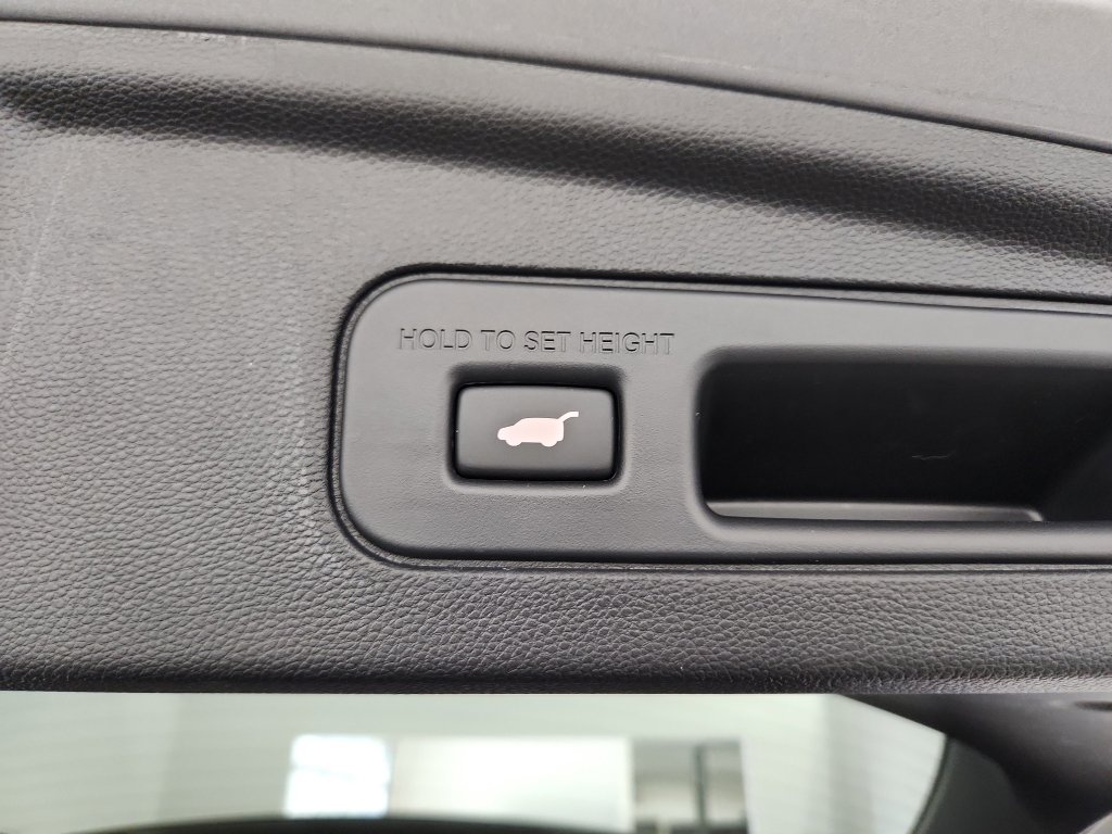 Used 2025 Acura MDX A-Spec AWD/4WD image 41