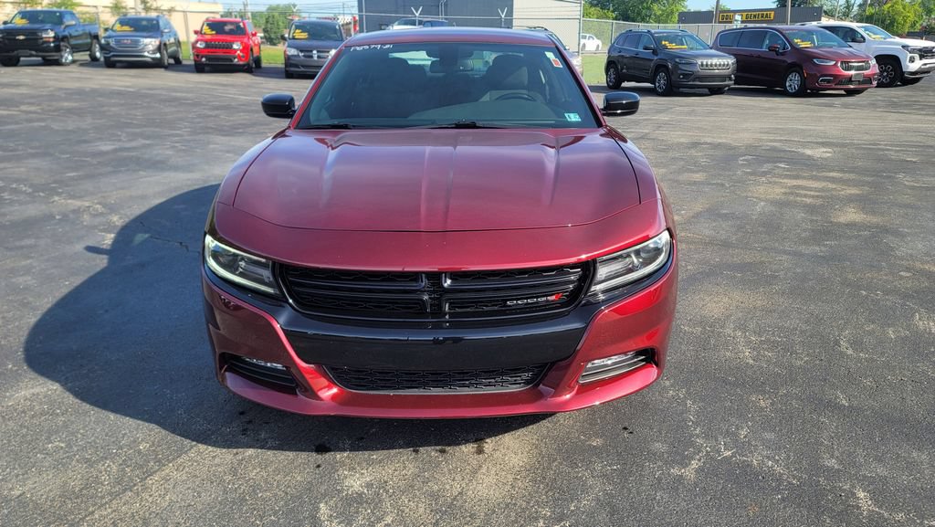 Used 2021 Dodge Charger SXT w/ Blacktop Package AWD/4WD image 4