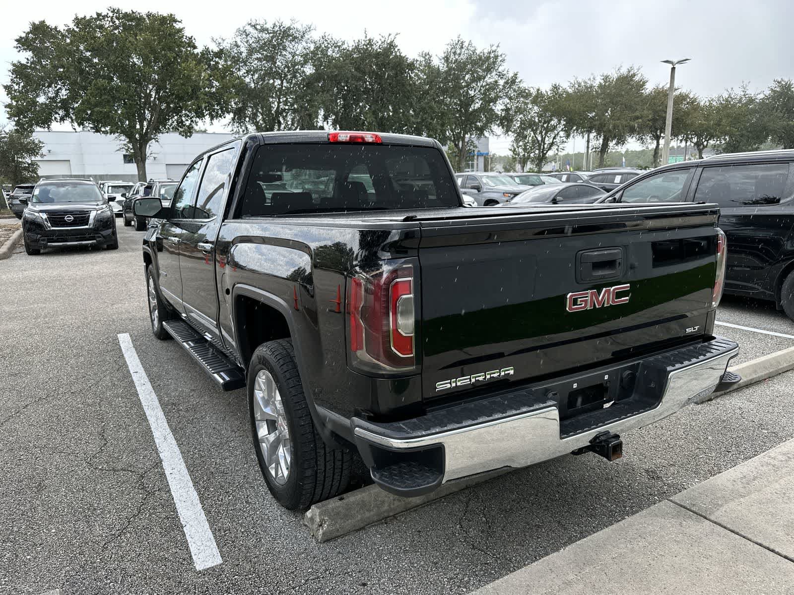 Used 2018 GMC Sierra 1500 SLT w/ SLT Premium Package RWD image 6