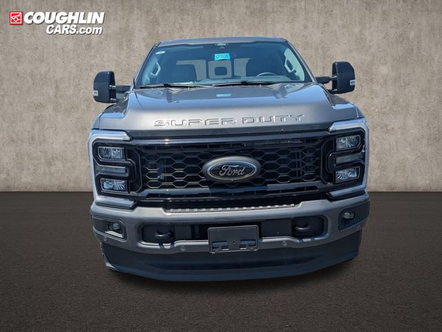 New 2026 Ford F250 Lariat w/ Black Appearance Package AWD/4WD image 2