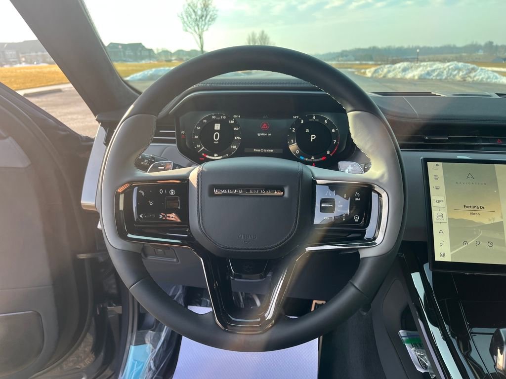 New 2026 Land Rover Range Rover Sport SV image 14