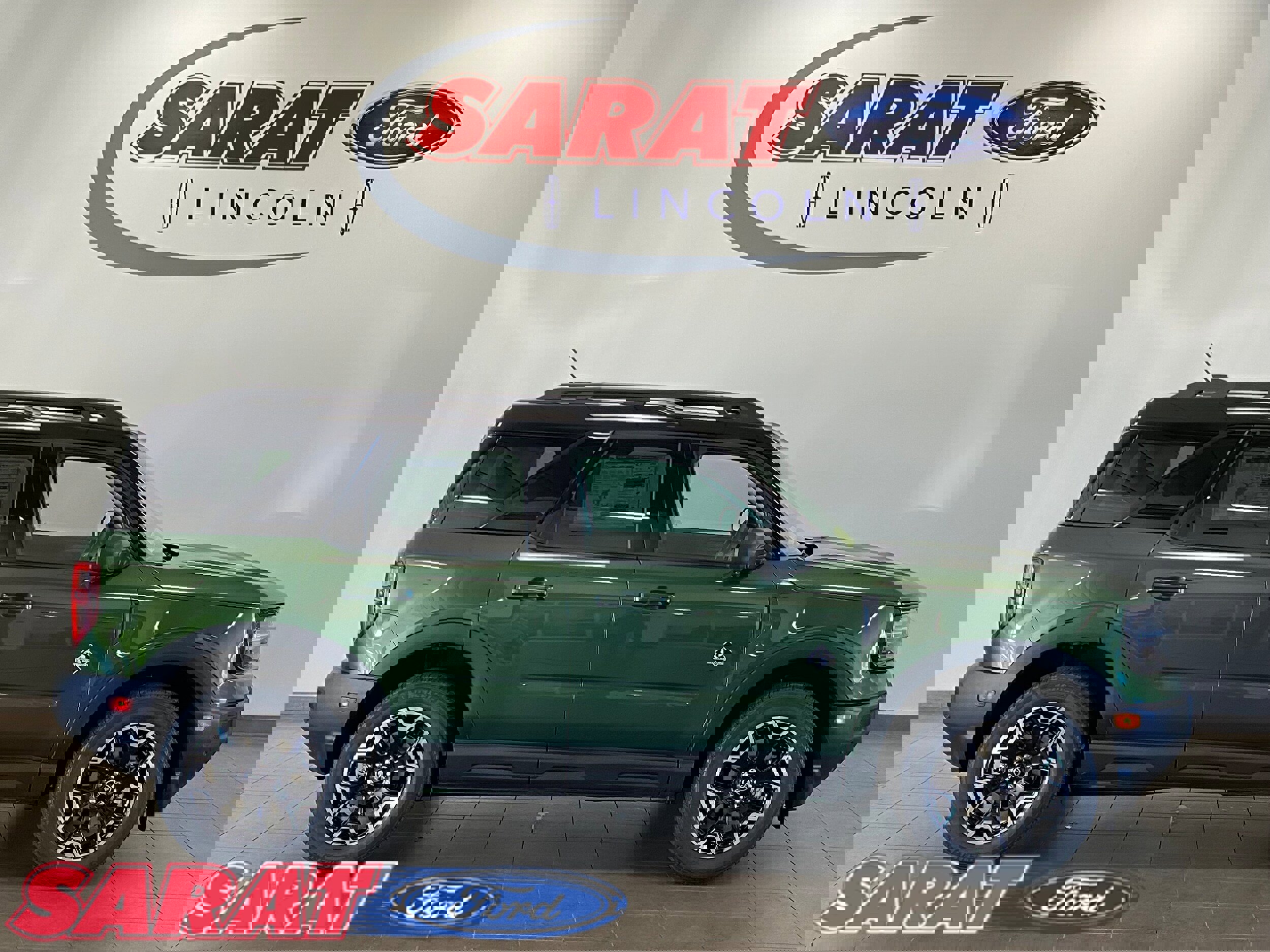 New 2025 Ford Bronco Sport Outer Banks w/ Outer Banks Tech Package+ image 1