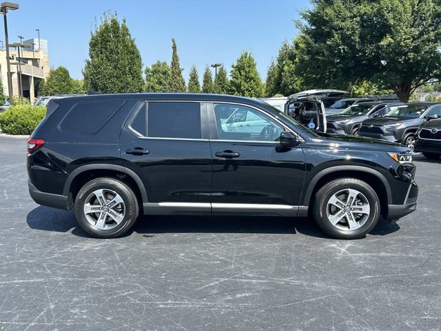 Used 2025 Honda Pilot EX-L image 3