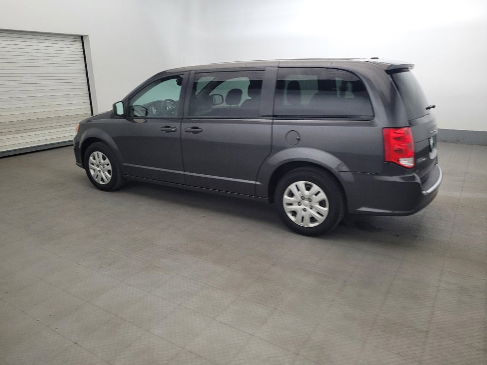 Used 2019 Dodge Grand Caravan SE w/ UConnect Hands-Free Group FWD image 3